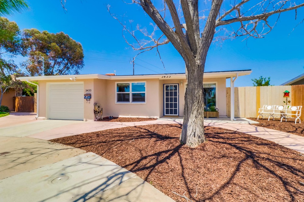 Virtual tour photo 4 of 44 for 3433 Rowe St