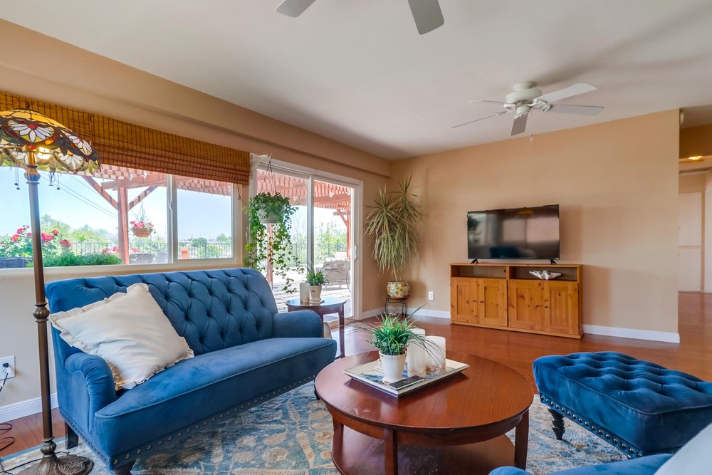 Virtual tour photo 14 of 44 for 3433 Rowe St