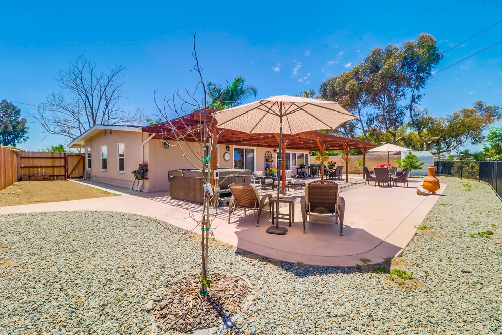 Virtual tour photo 36 of 44 for 3433 Rowe St
