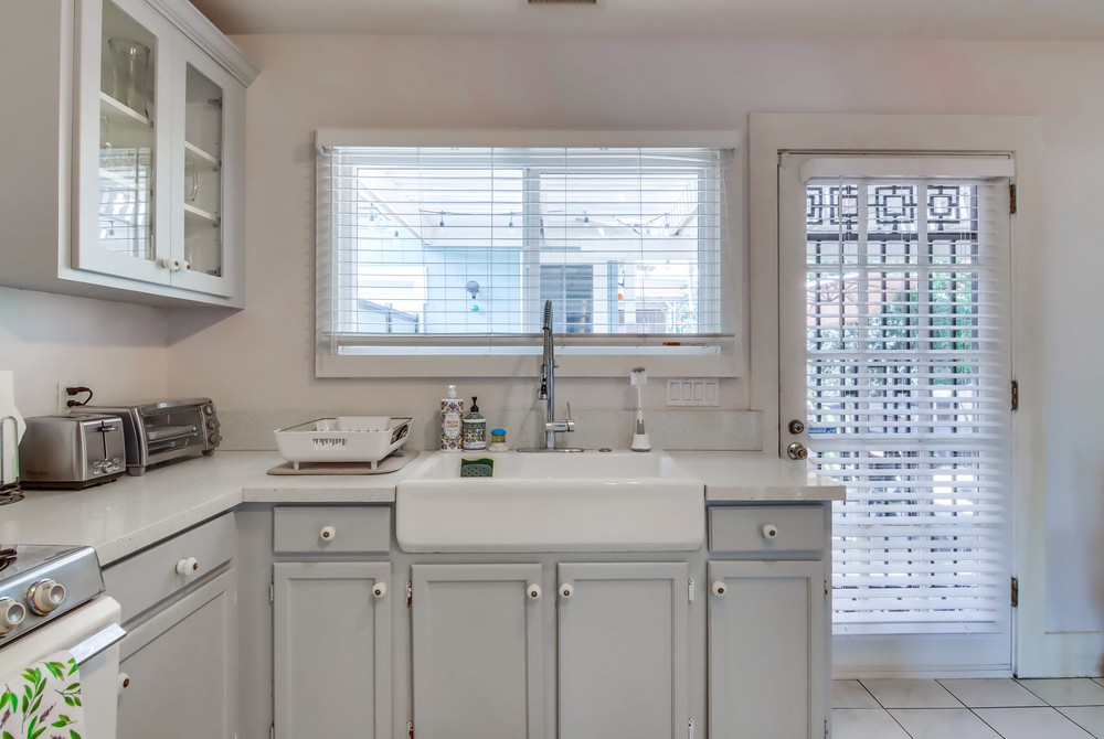 Virtual tour photo 17 of 46 for 3434 Arizona St