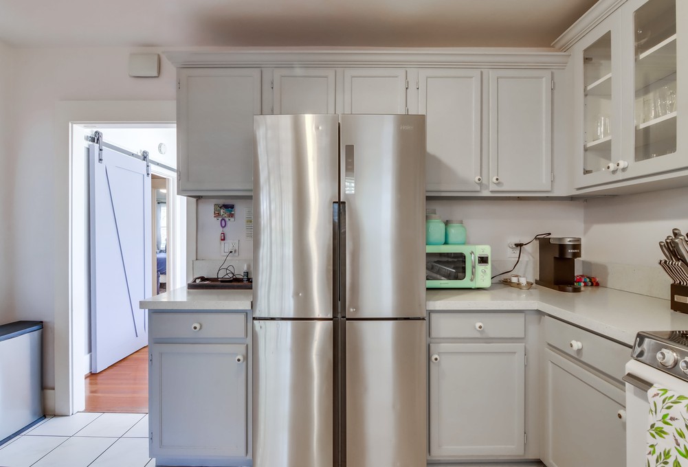 Virtual tour photo 20 of 46 for 3434 Arizona St