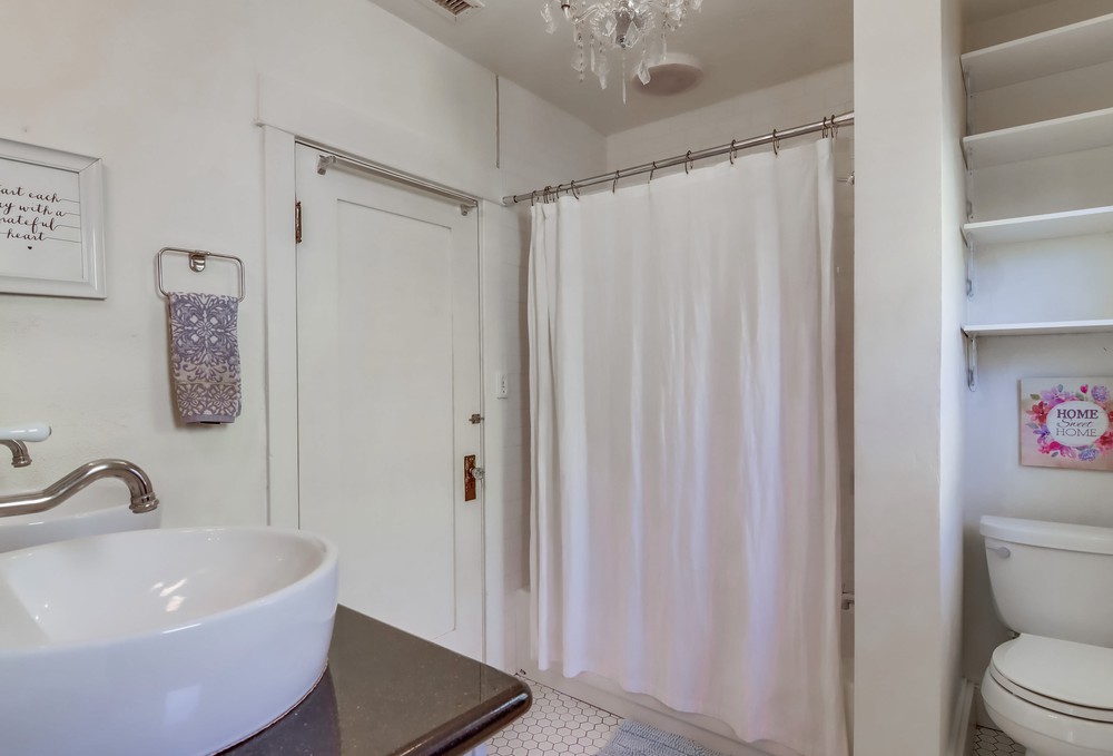 Virtual tour photo 25 of 46 for 3434 Arizona St