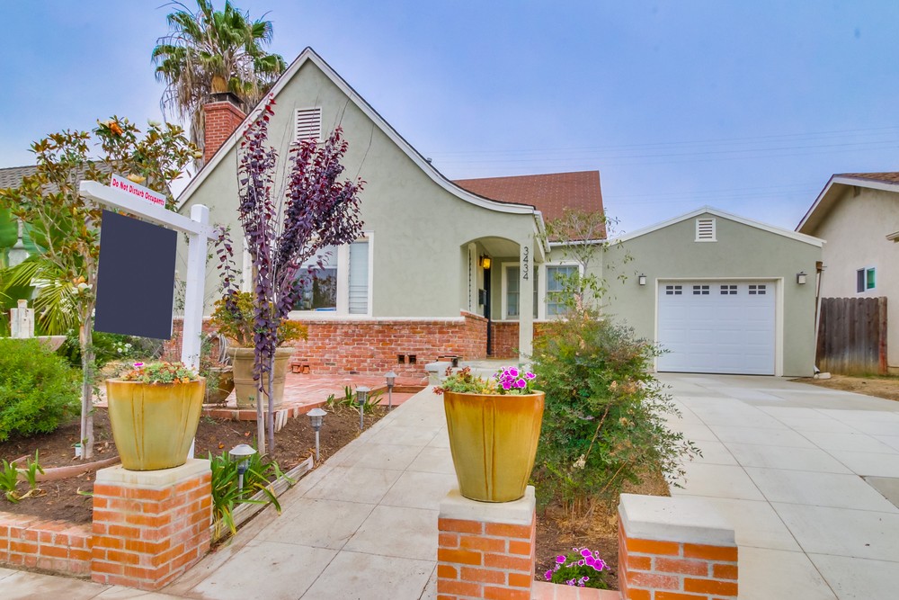 Virtual tour photo 3 of 39 for 3434 Palm St