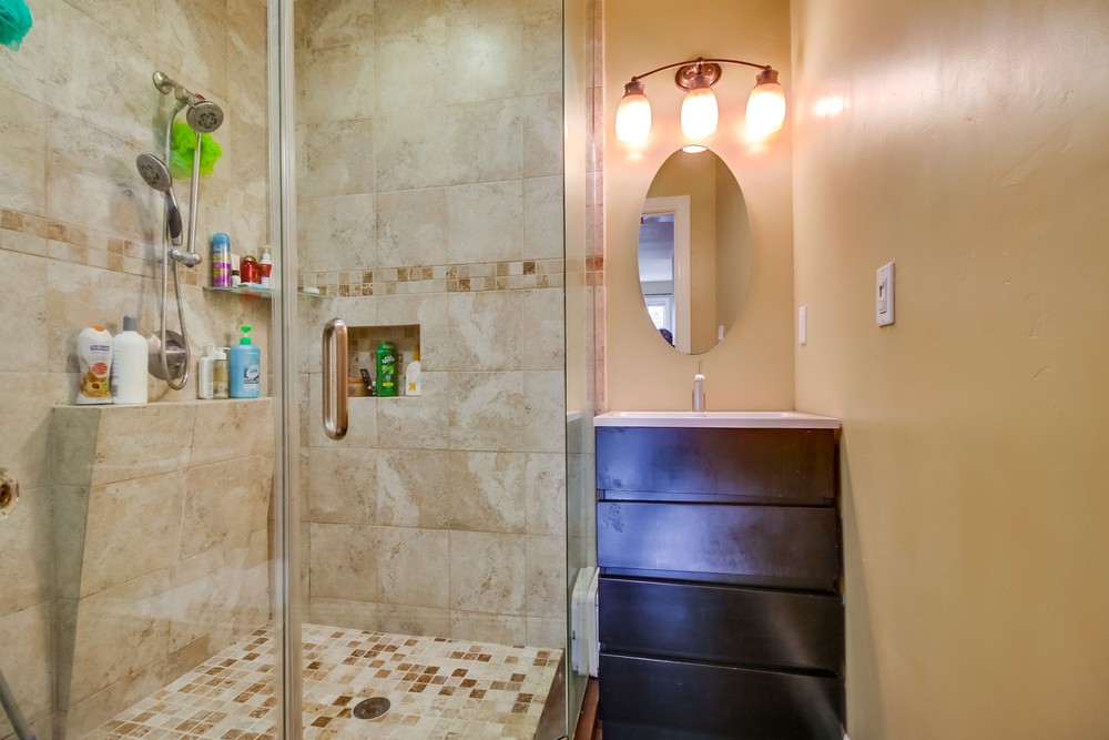 Virtual tour photo 24 of 39 for 3434 Palm St