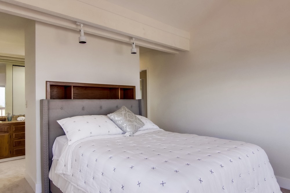Virtual tour photo 36 of 85 for 3435 Hill St