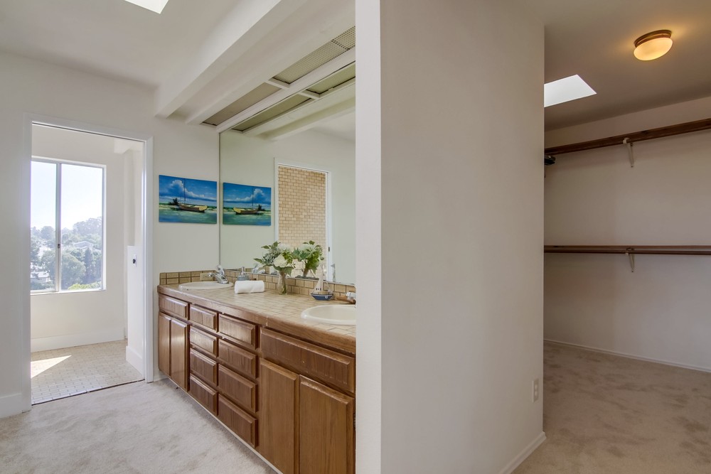 Virtual tour photo 38 of 85 for 3435 Hill St