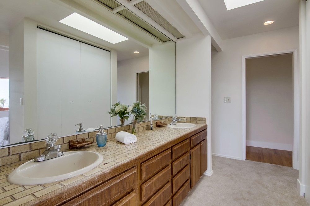 Virtual tour photo 40 of 85 for 3435 Hill St