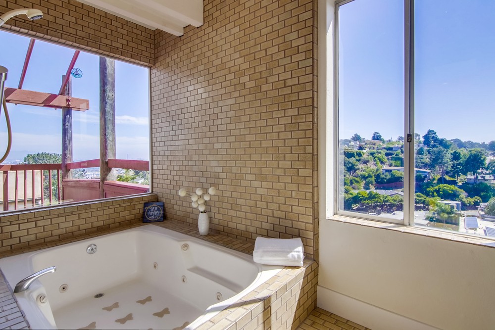 Virtual tour photo 41 of 85 for 3435 Hill St