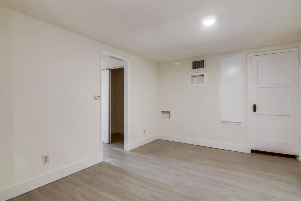 Virtual tour photo 61 of 85 for 3435 Hill St