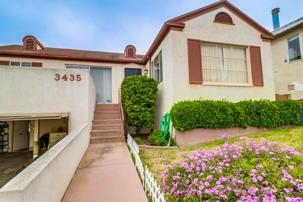 Virtual tour photo 1 of 62 for 3435 Hill St
