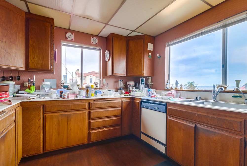 Virtual tour photo 16 of 62 for 3435 Hill St