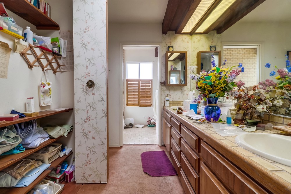Virtual tour photo 24 of 62 for 3435 Hill St