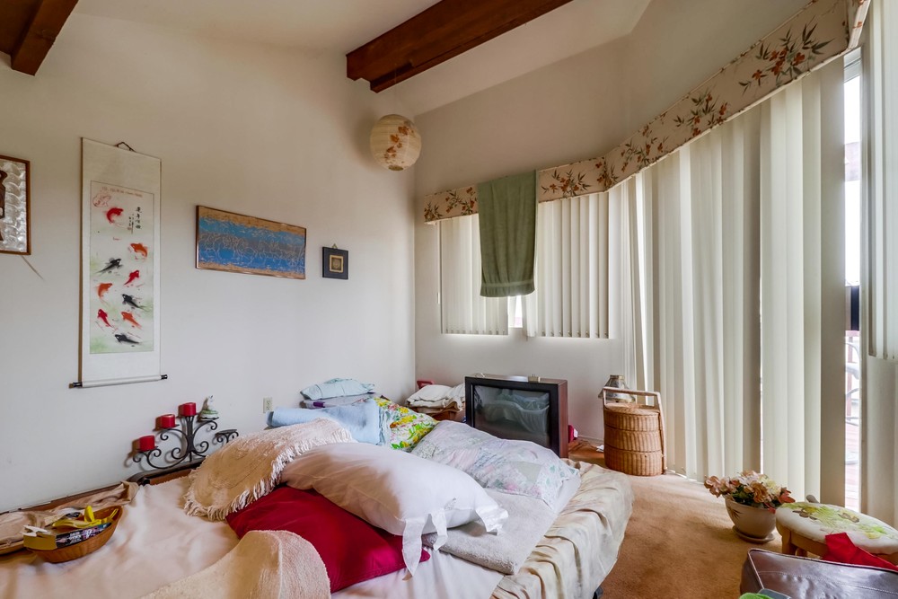Virtual tour photo 28 of 62 for 3435 Hill St