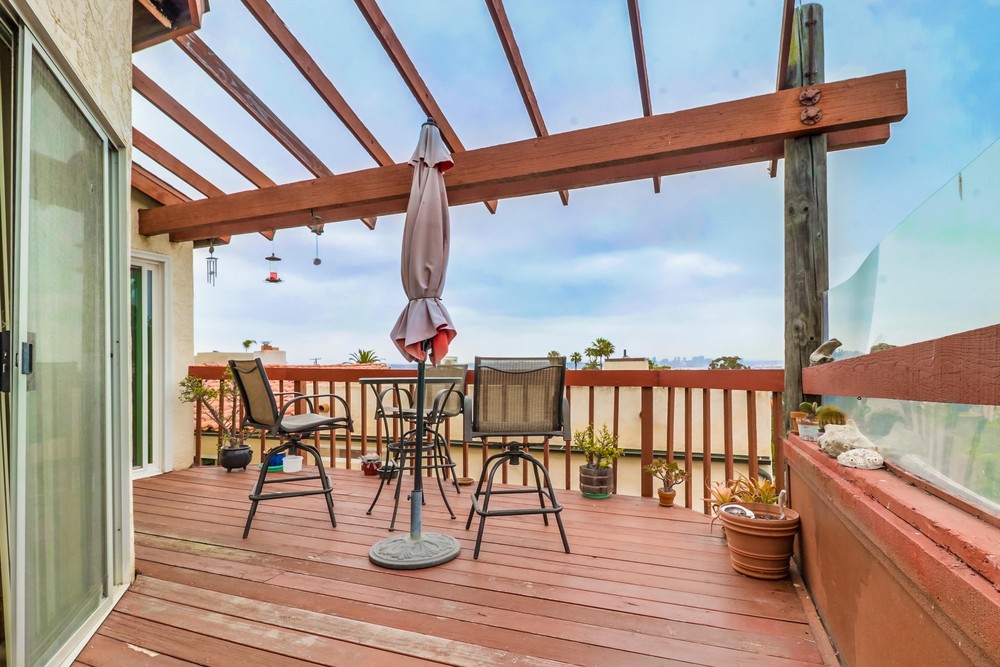Virtual tour photo 32 of 62 for 3435 Hill St