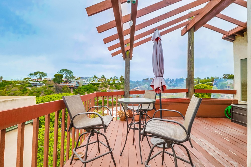 Virtual tour photo 34 of 62 for 3435 Hill St