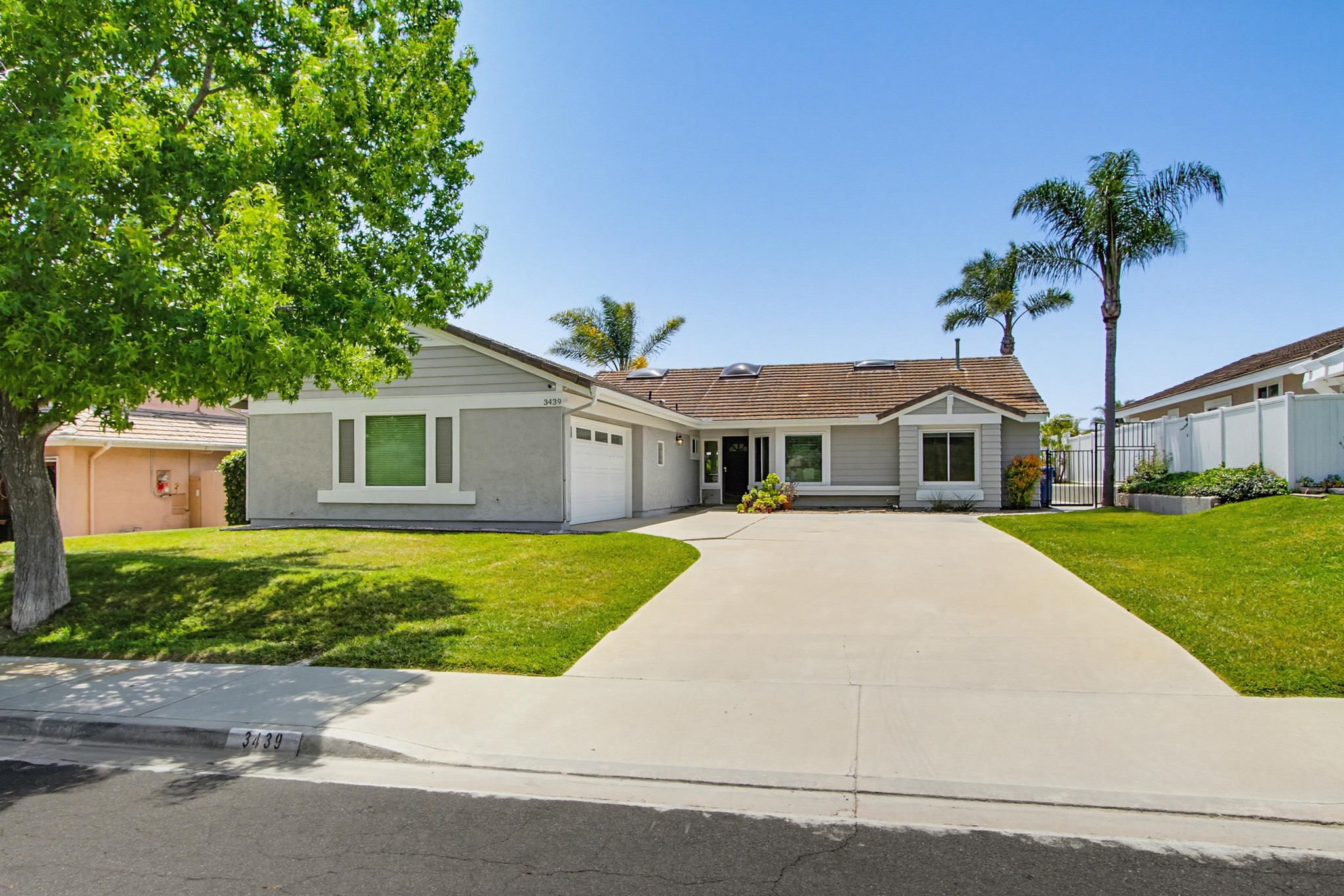 Virtual tour photo 1 of 63 for 3439 Southwood Dr