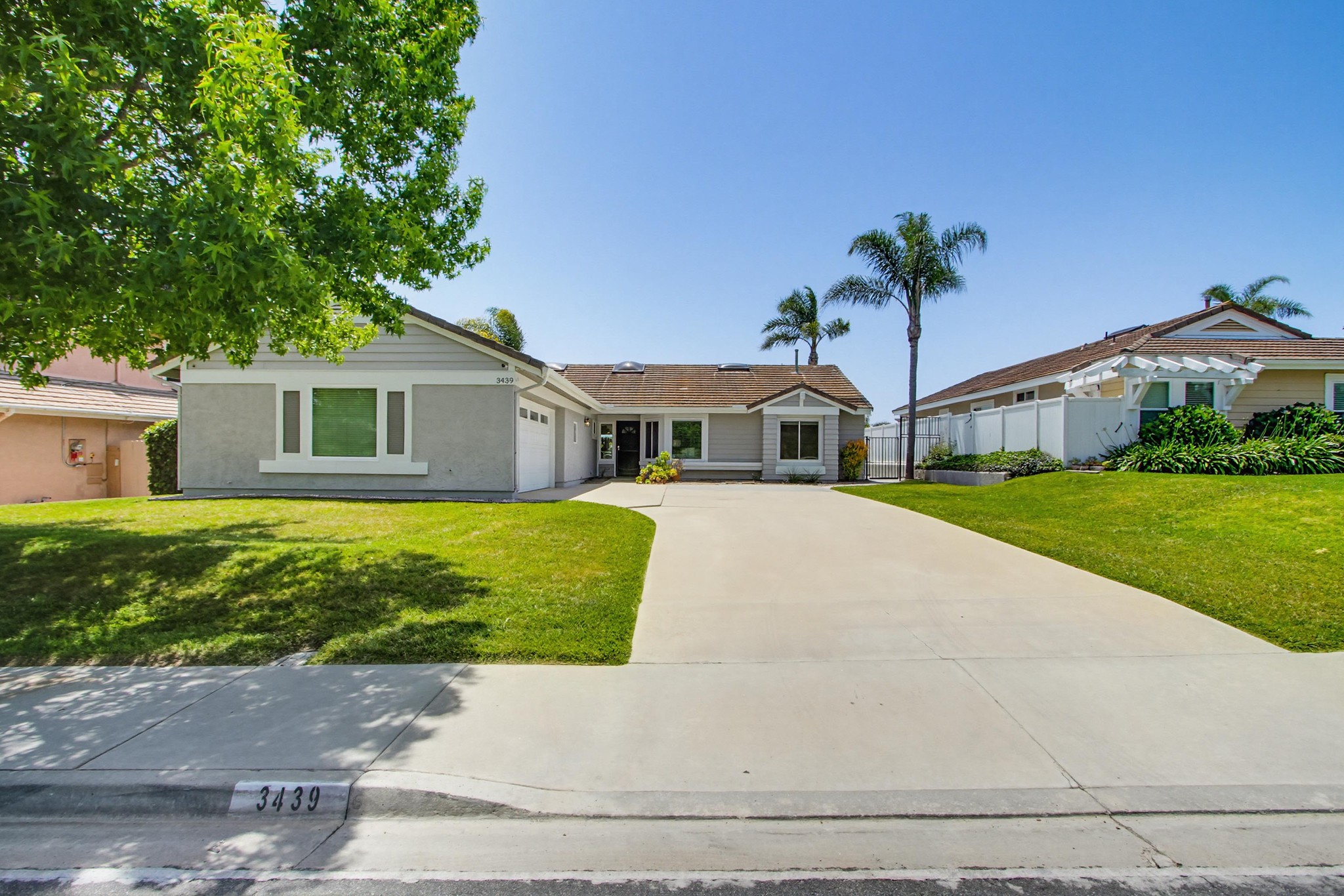 Virtual tour photo 4 of 63 for 3439 Southwood Dr