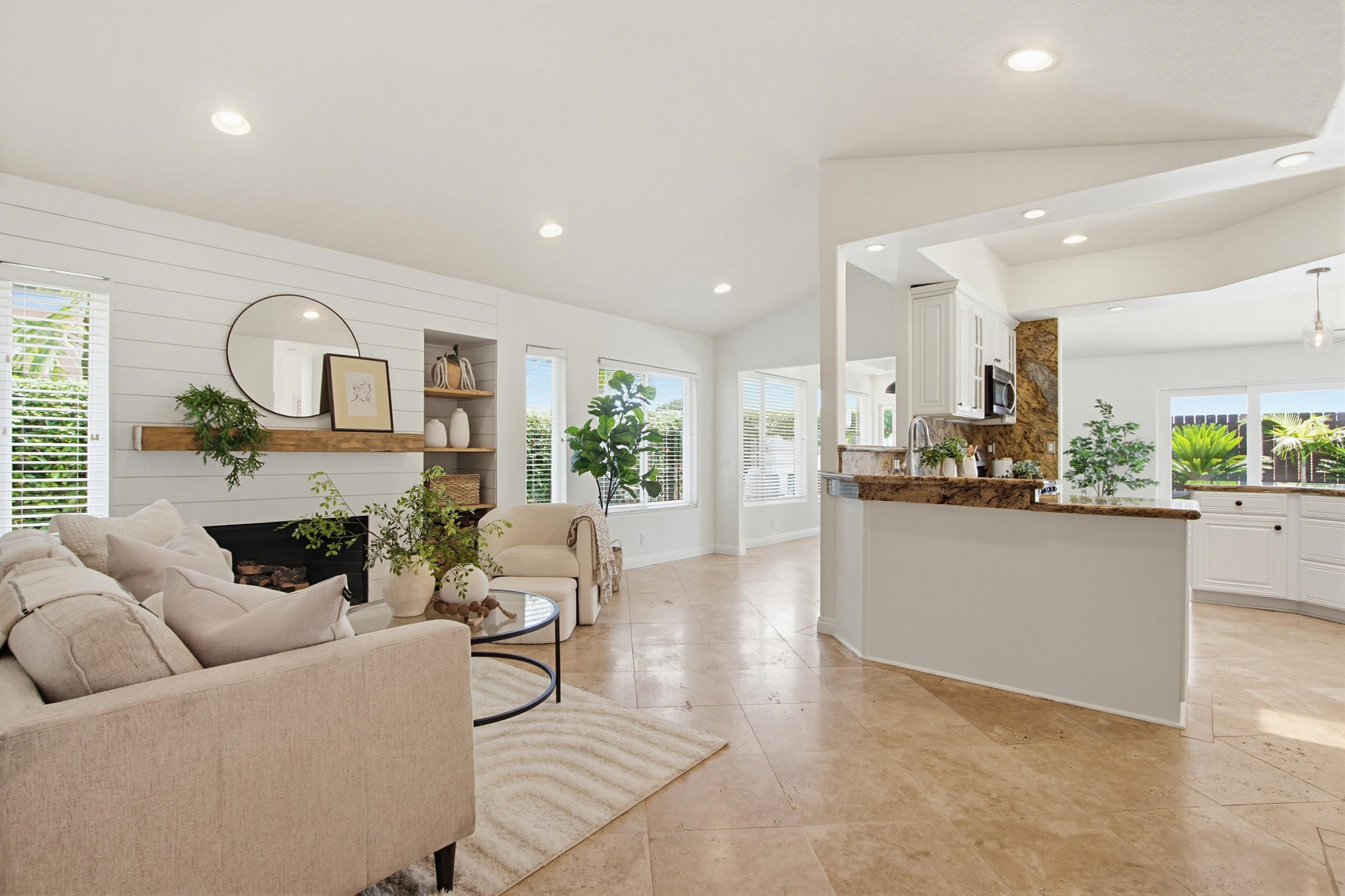 Virtual tour photo 22 of 63 for 3439 Southwood Dr