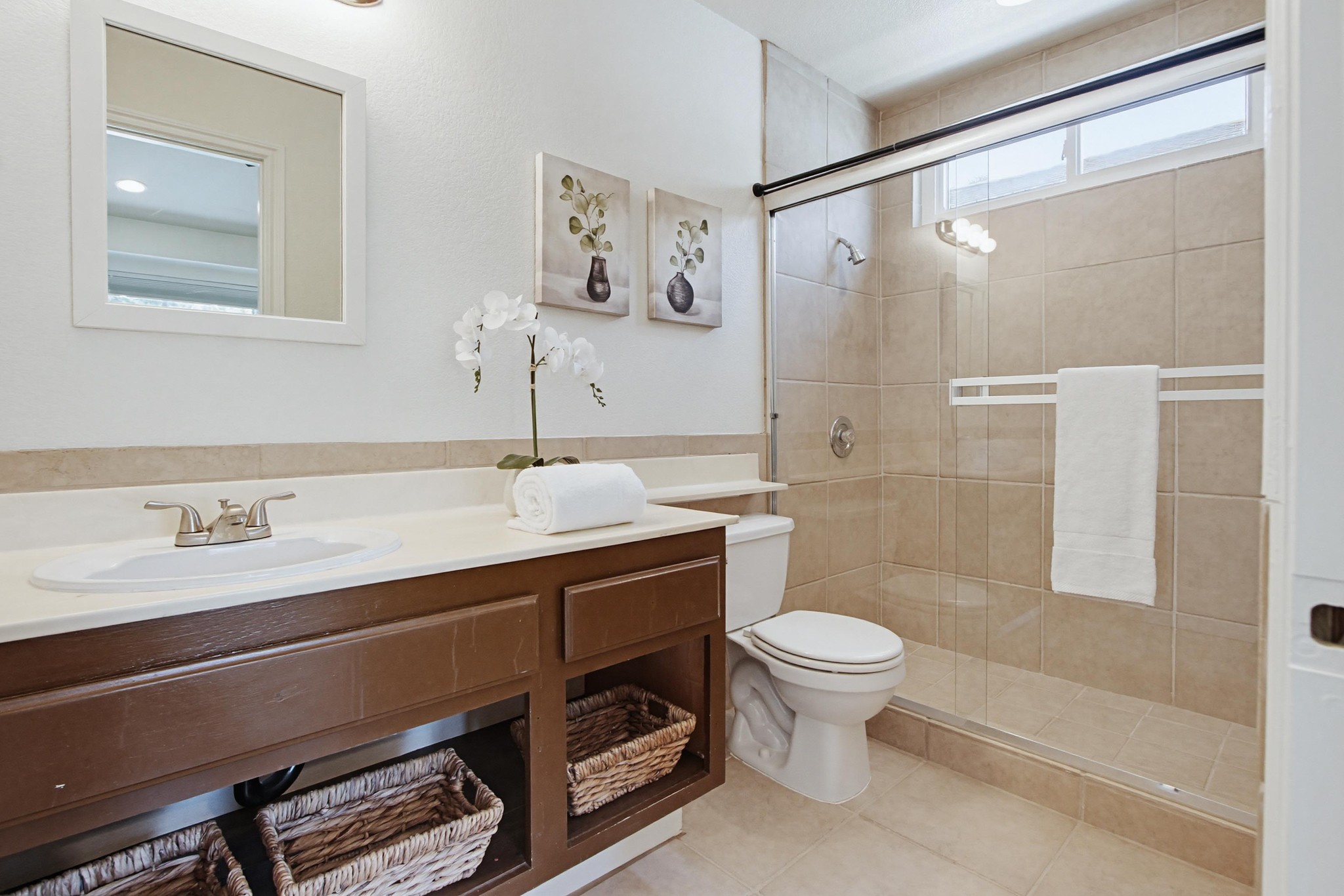 Virtual tour photo 39 of 63 for 3439 Southwood Dr