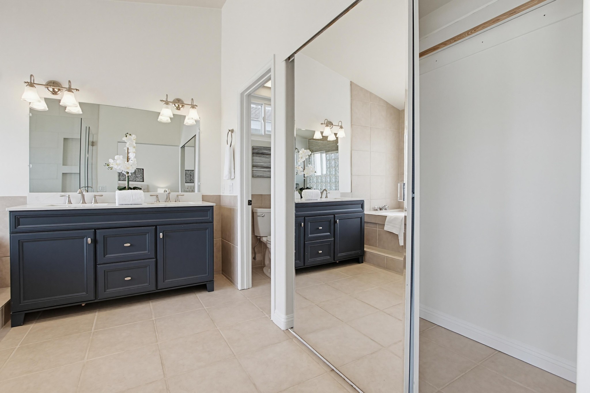 Virtual tour photo 45 of 63 for 3439 Southwood Dr