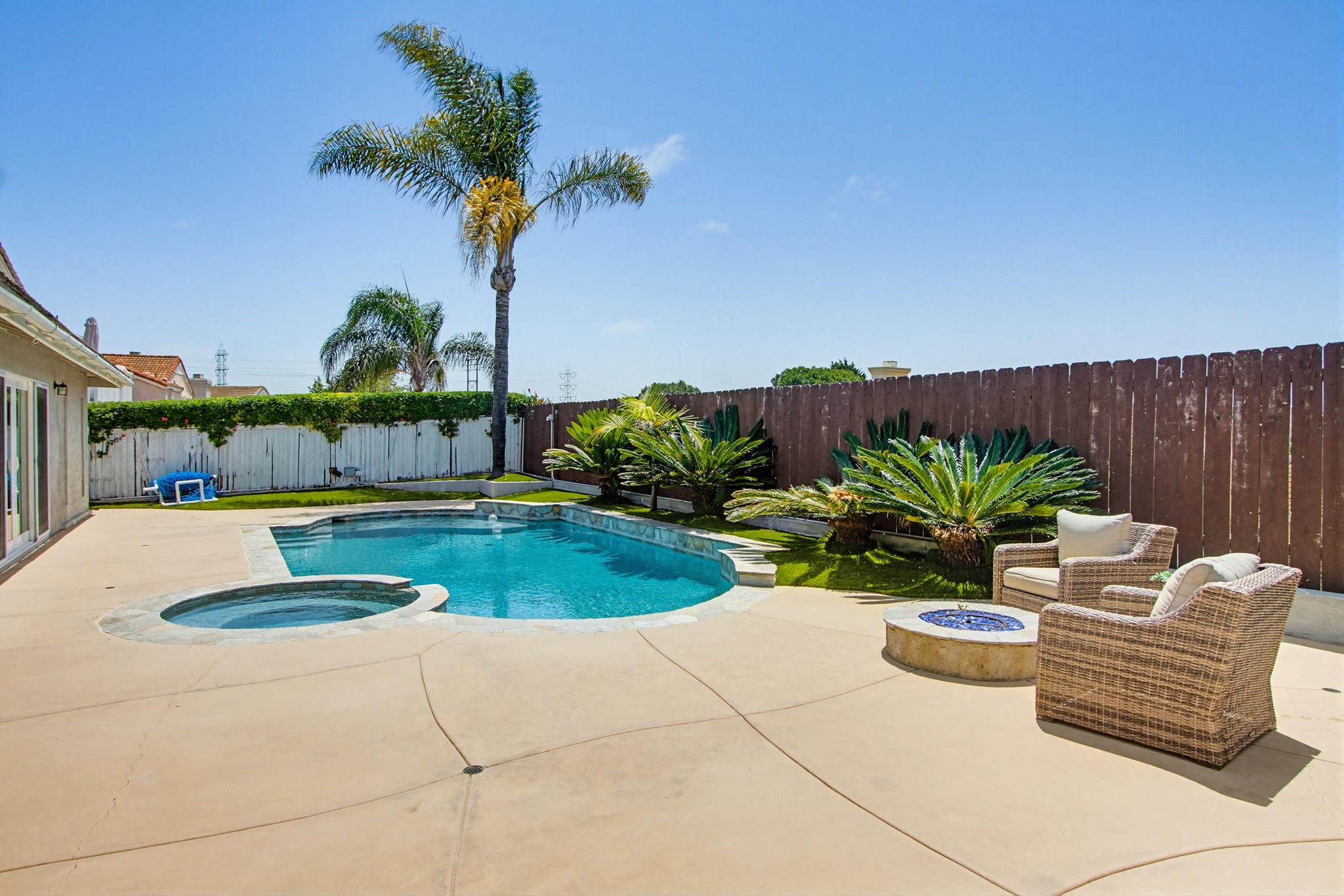 Virtual tour photo 53 of 63 for 3439 Southwood Dr