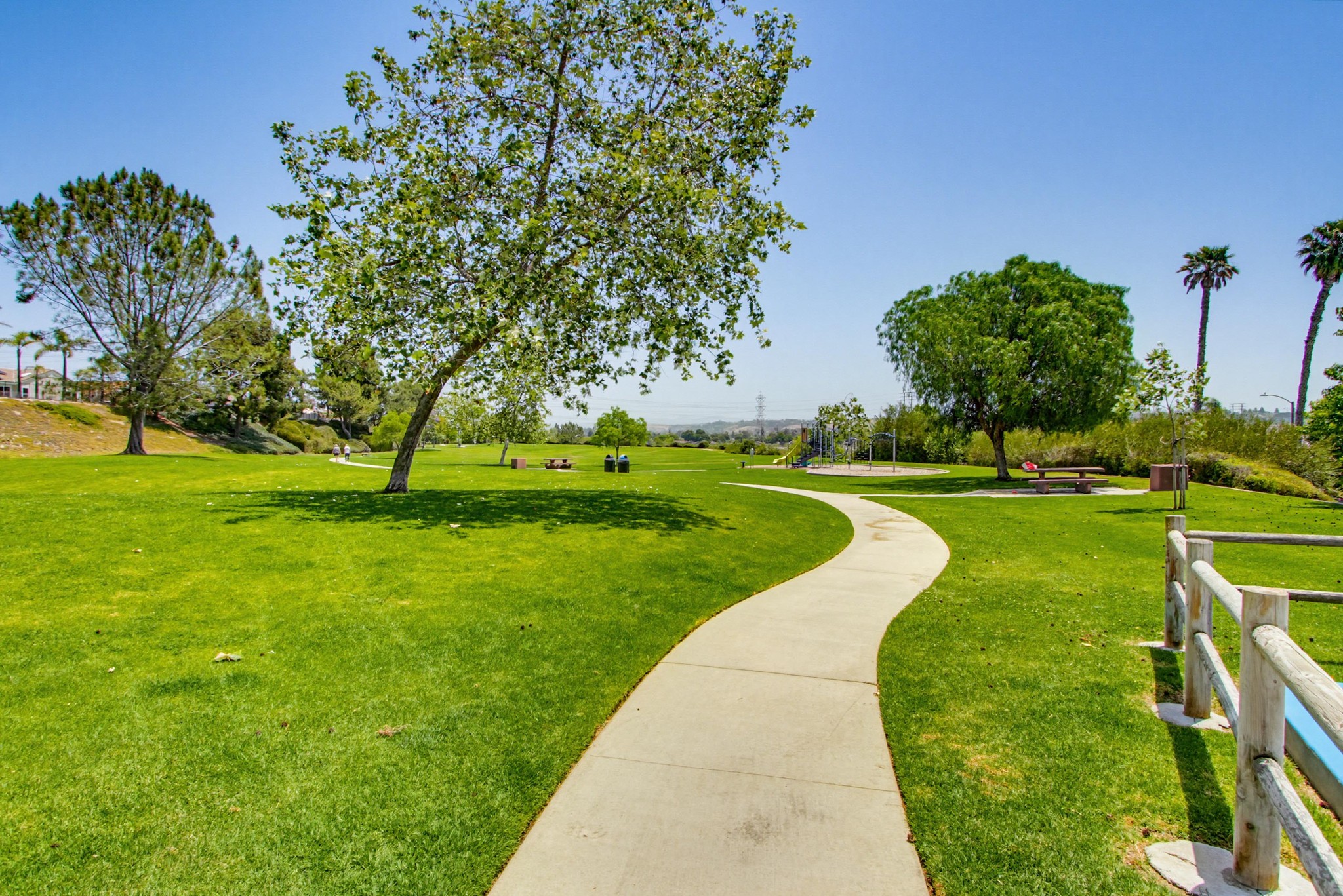 Virtual tour photo 57 of 63 for 3439 Southwood Dr
