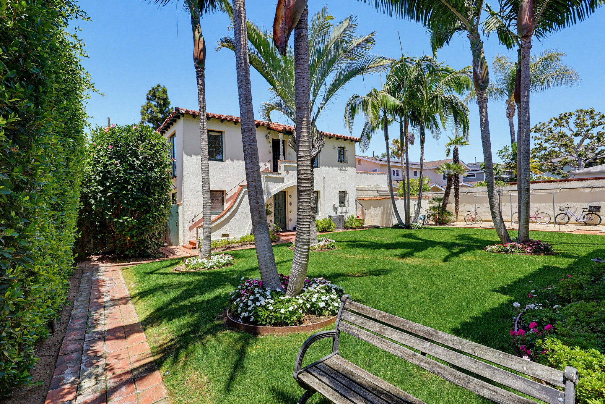 Virtual tour photo 7 of 59 for 344 G Ave