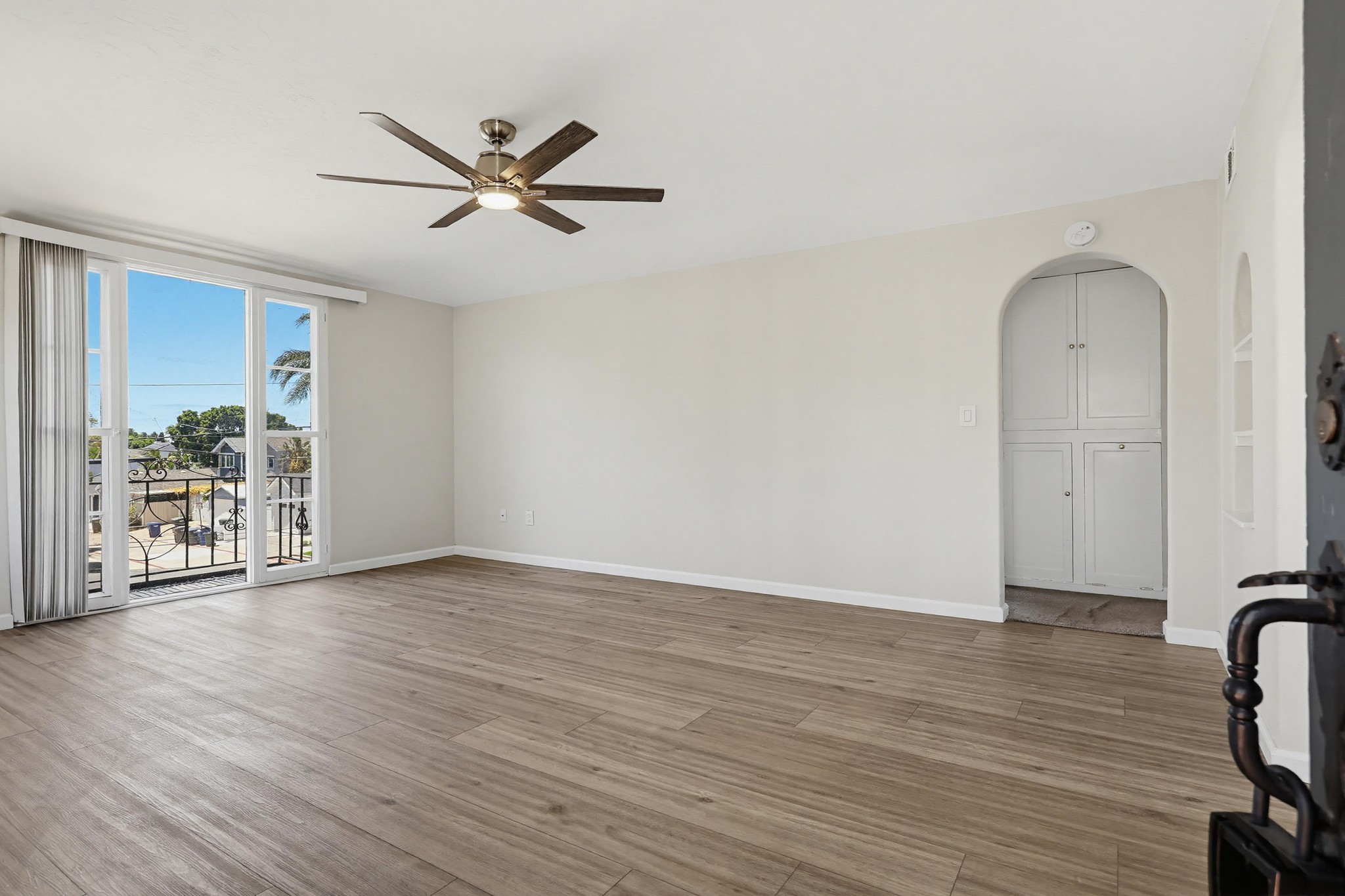 Virtual tour photo 18 of 59 for 344 G Ave