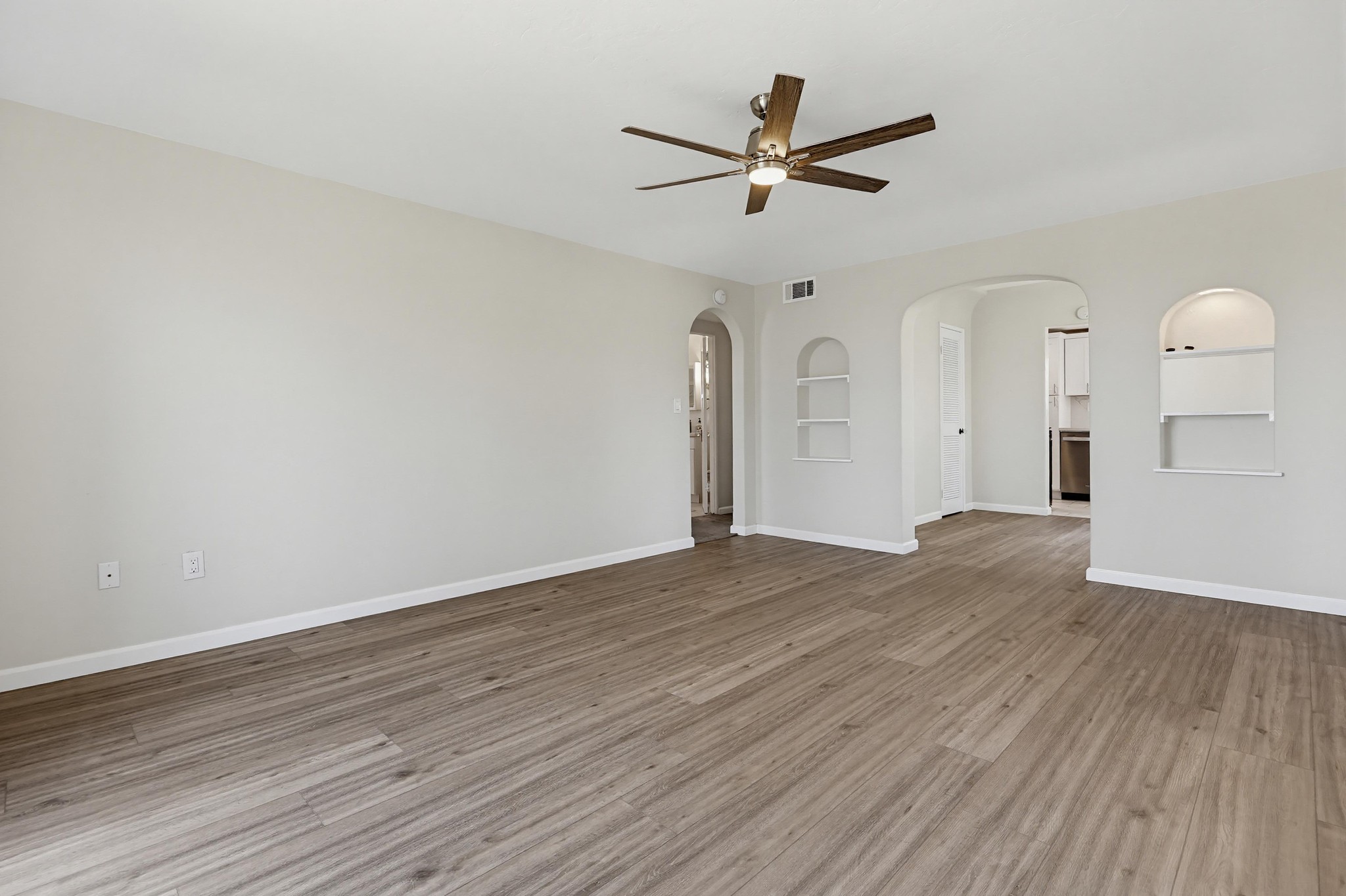 Virtual tour photo 21 of 59 for 344 G Ave