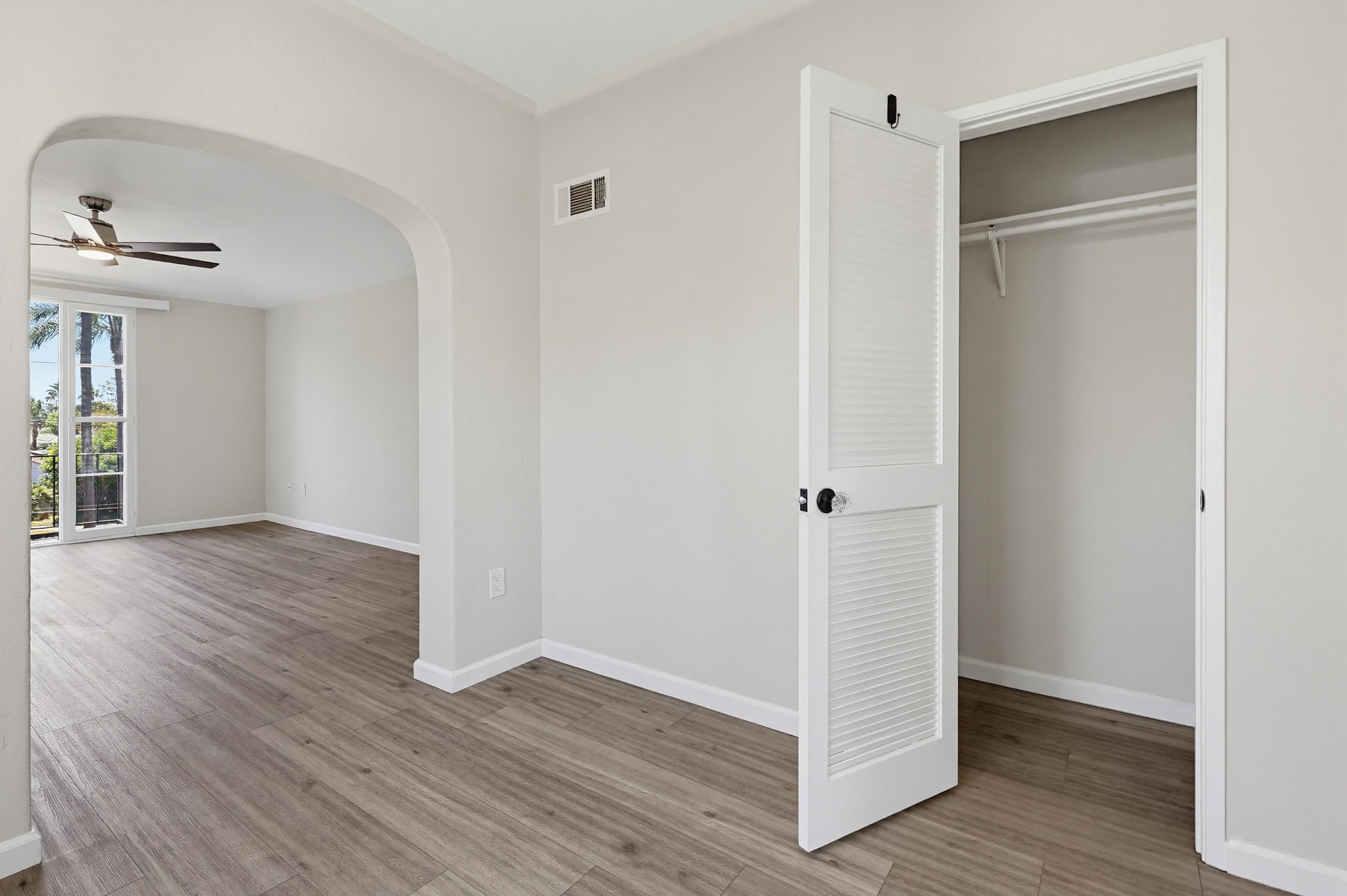 Virtual tour photo 29 of 59 for 344 G Ave