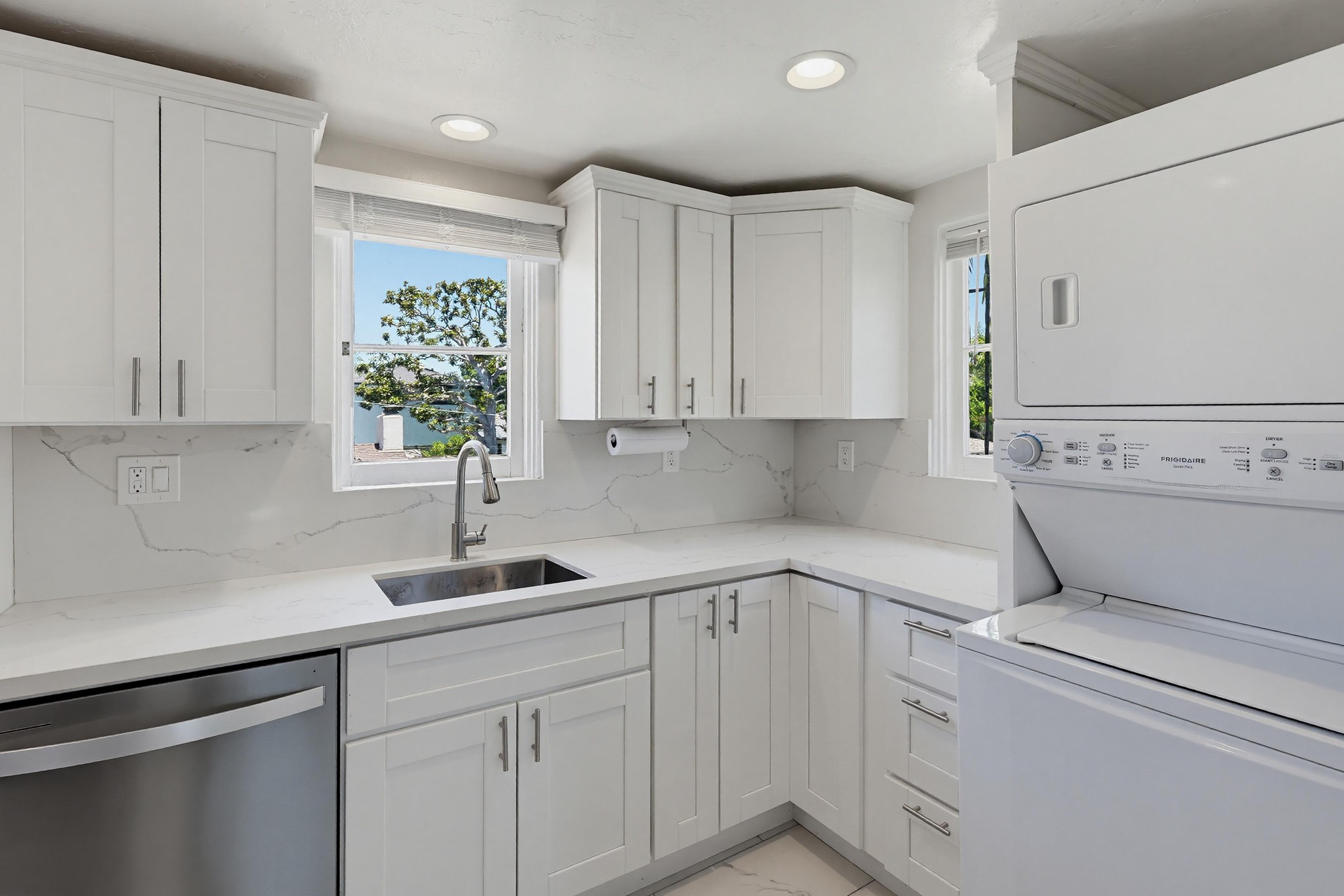 Virtual tour photo 32 of 59 for 344 G Ave