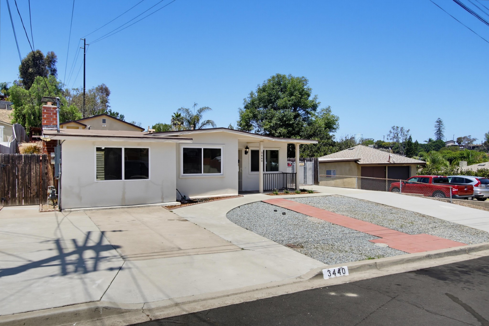 Virtual tour photo 4 of 57 for 3440 Egan St