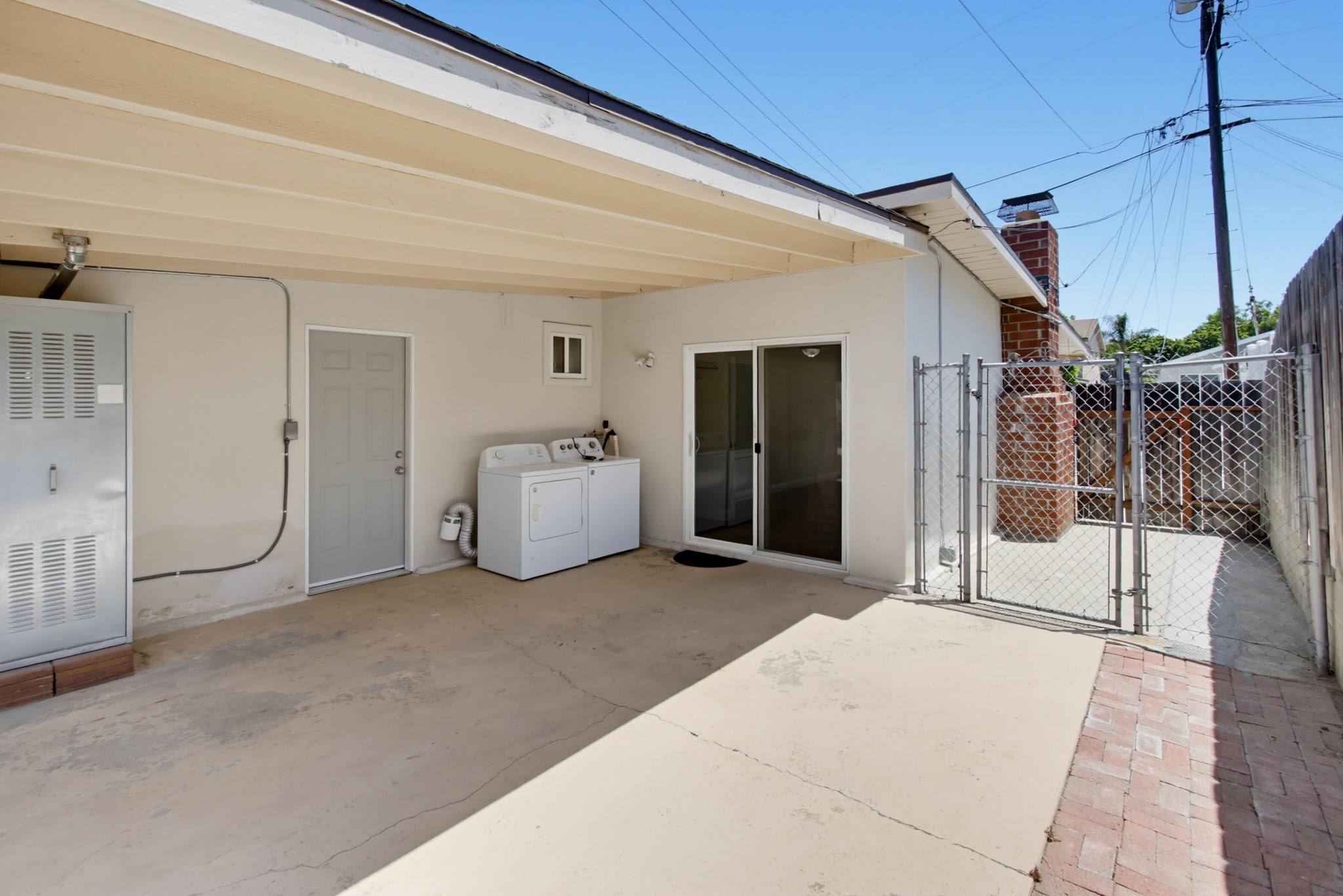 Virtual tour photo 25 of 57 for 3440 Egan St