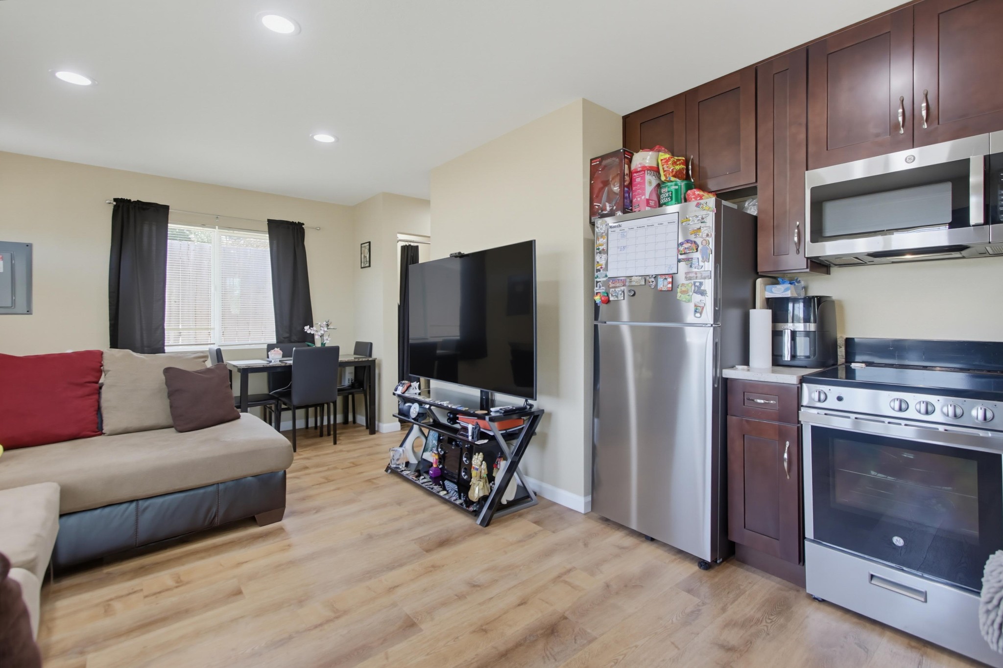 Virtual tour photo 48 of 57 for 3440 Egan St
