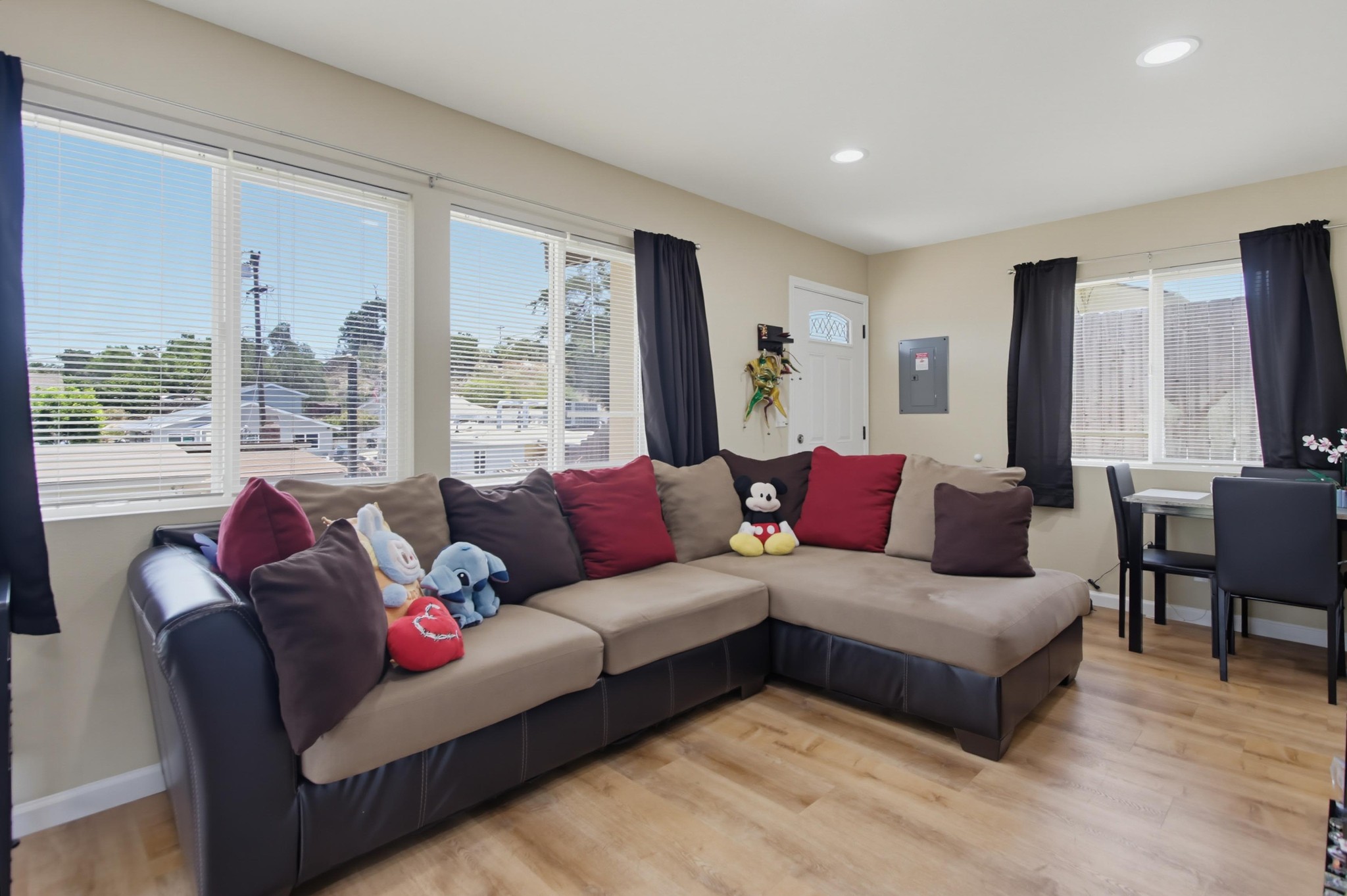 Virtual tour photo 49 of 57 for 3440 Egan St