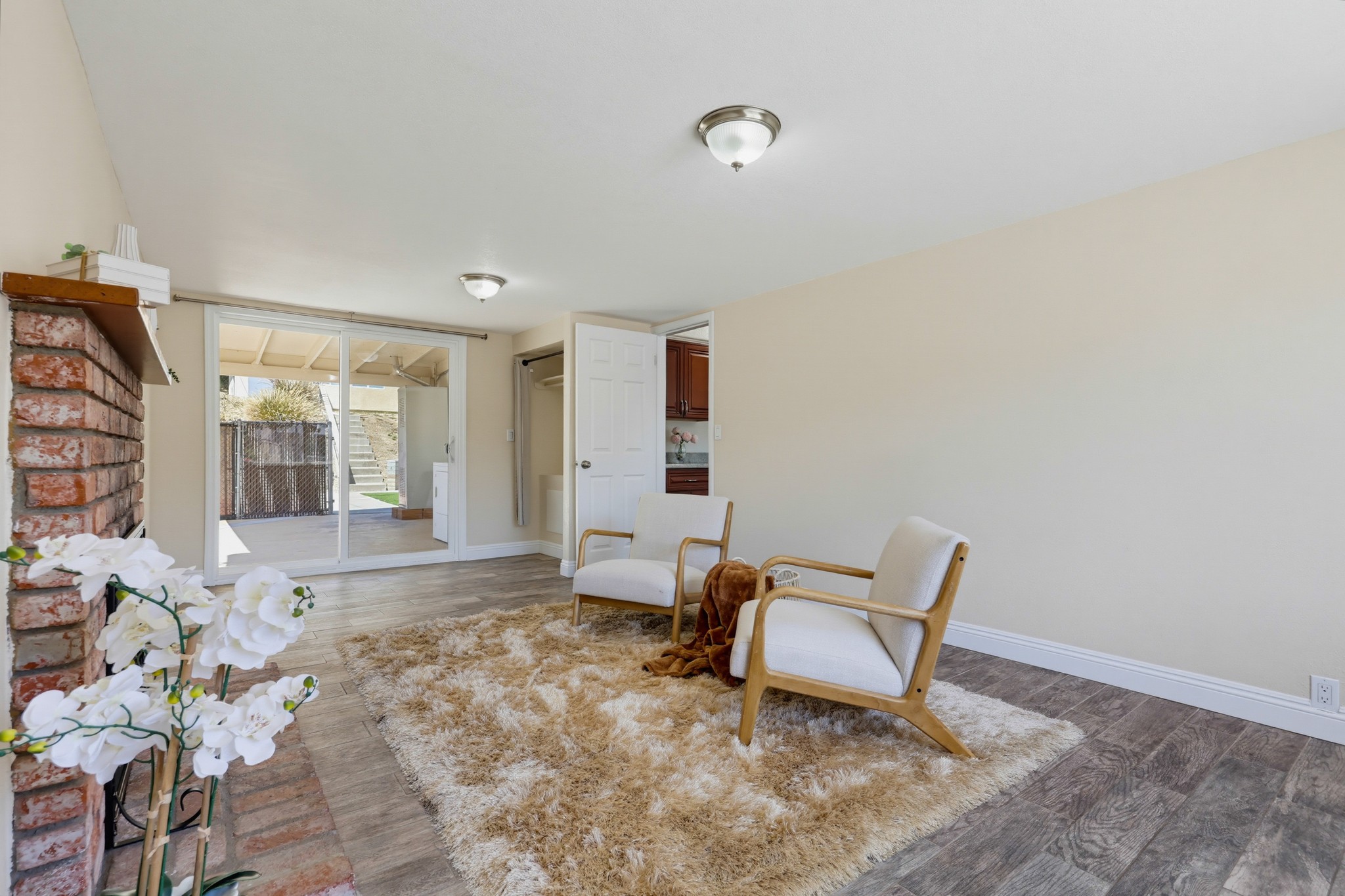Virtual tour photo 16 of 50 for 3440-42 Egan St