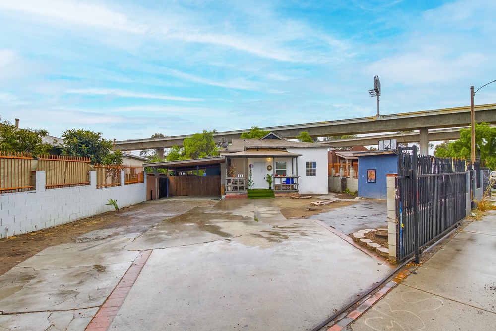 Virtual tour photo 4 of 60 for 3441 Boston Ave