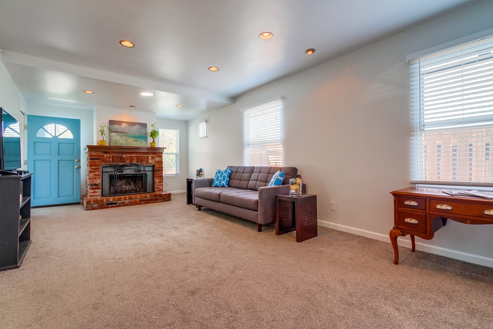 Virtual tour photo 8 of 32 for 3443 Glade St