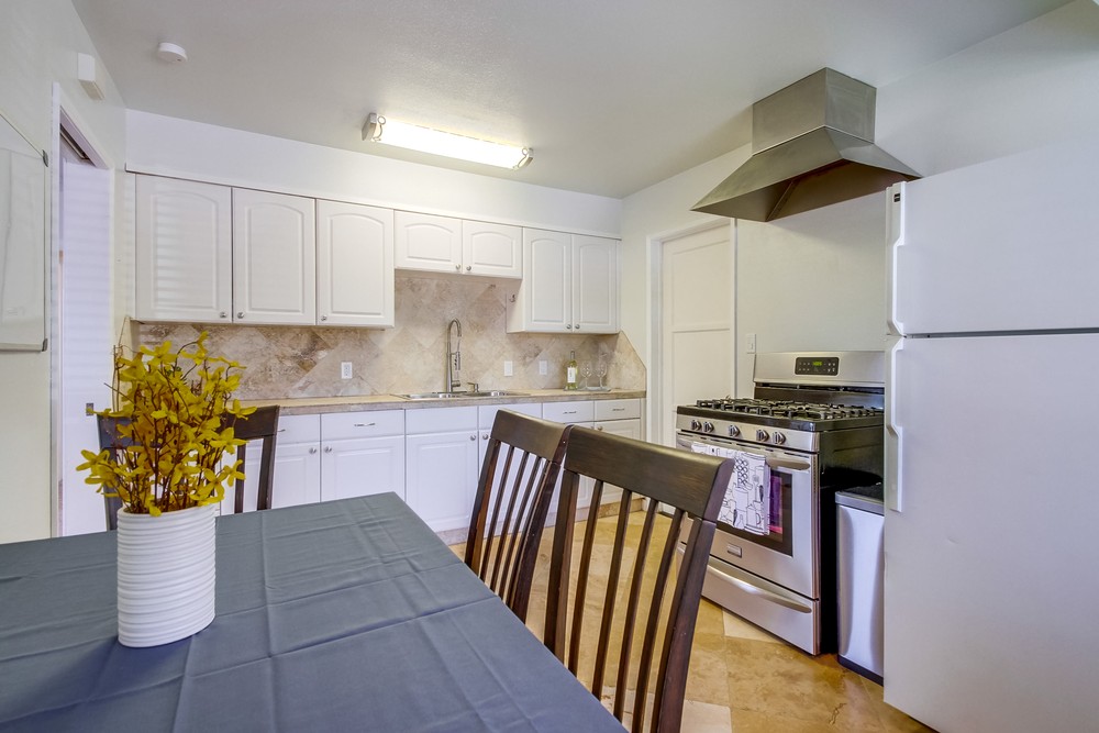 Virtual tour photo 13 of 32 for 3443 Glade St