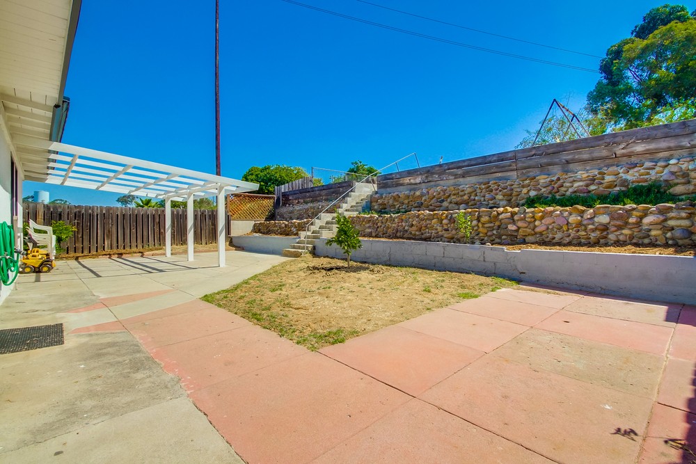 Virtual tour photo 25 of 32 for 3443 Glade St