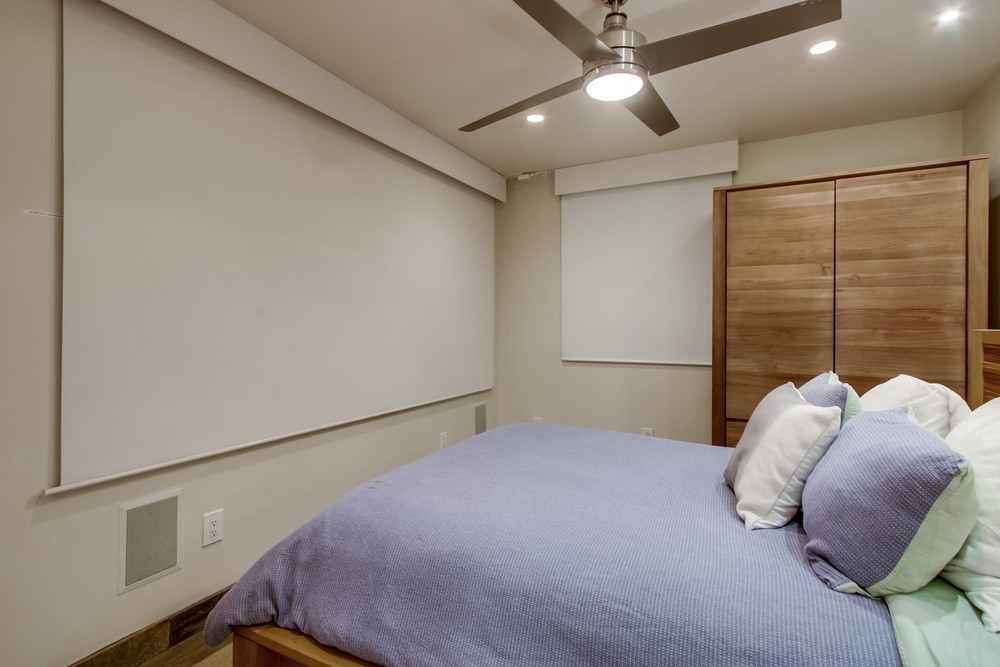 Virtual tour photo 23 of 37 for 3443 Ocean Front Walk Unit D