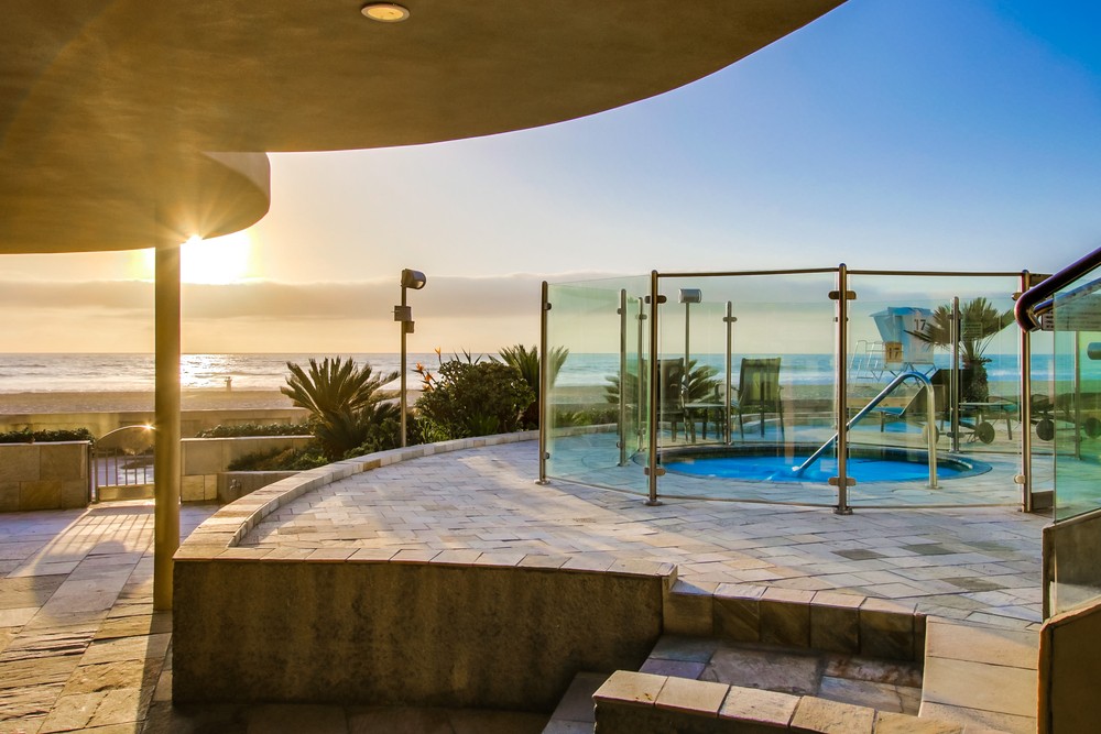 Virtual tour photo 35 of 37 for 3443 Ocean Front Walk Unit D