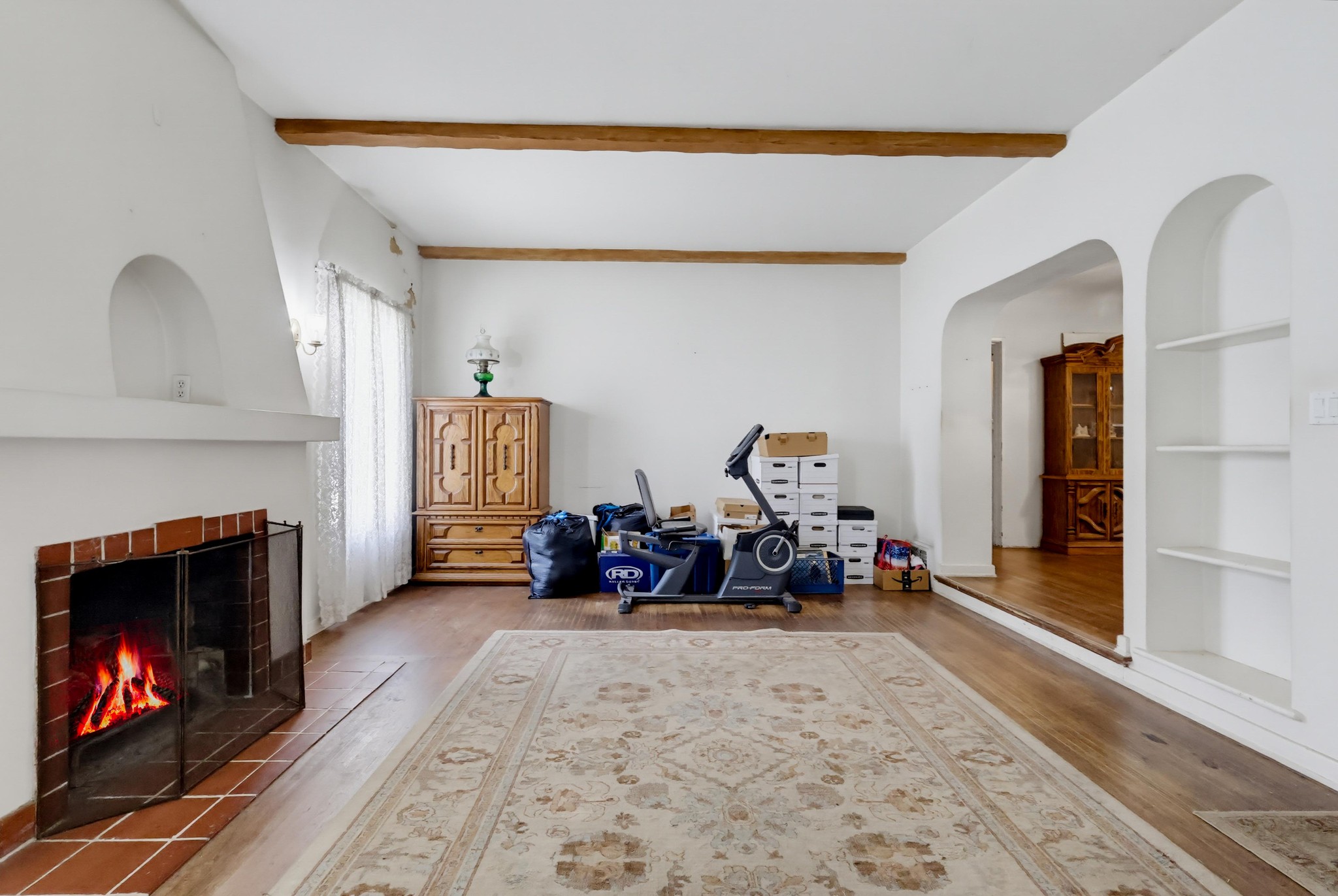 Virtual tour photo 8 of 61 for 3444 Las Palmas Ave