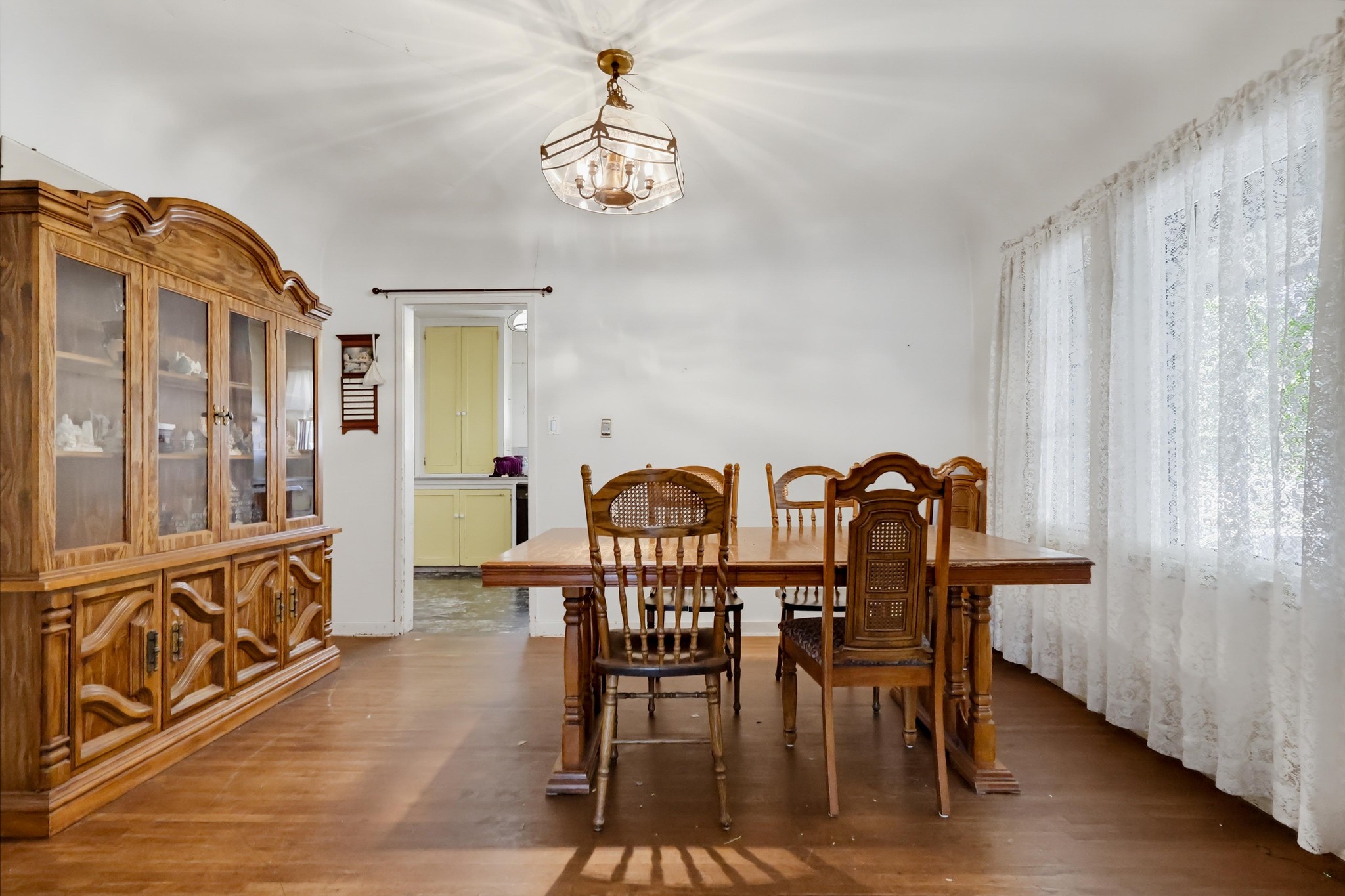 Virtual tour photo 12 of 61 for 3444 Las Palmas Ave