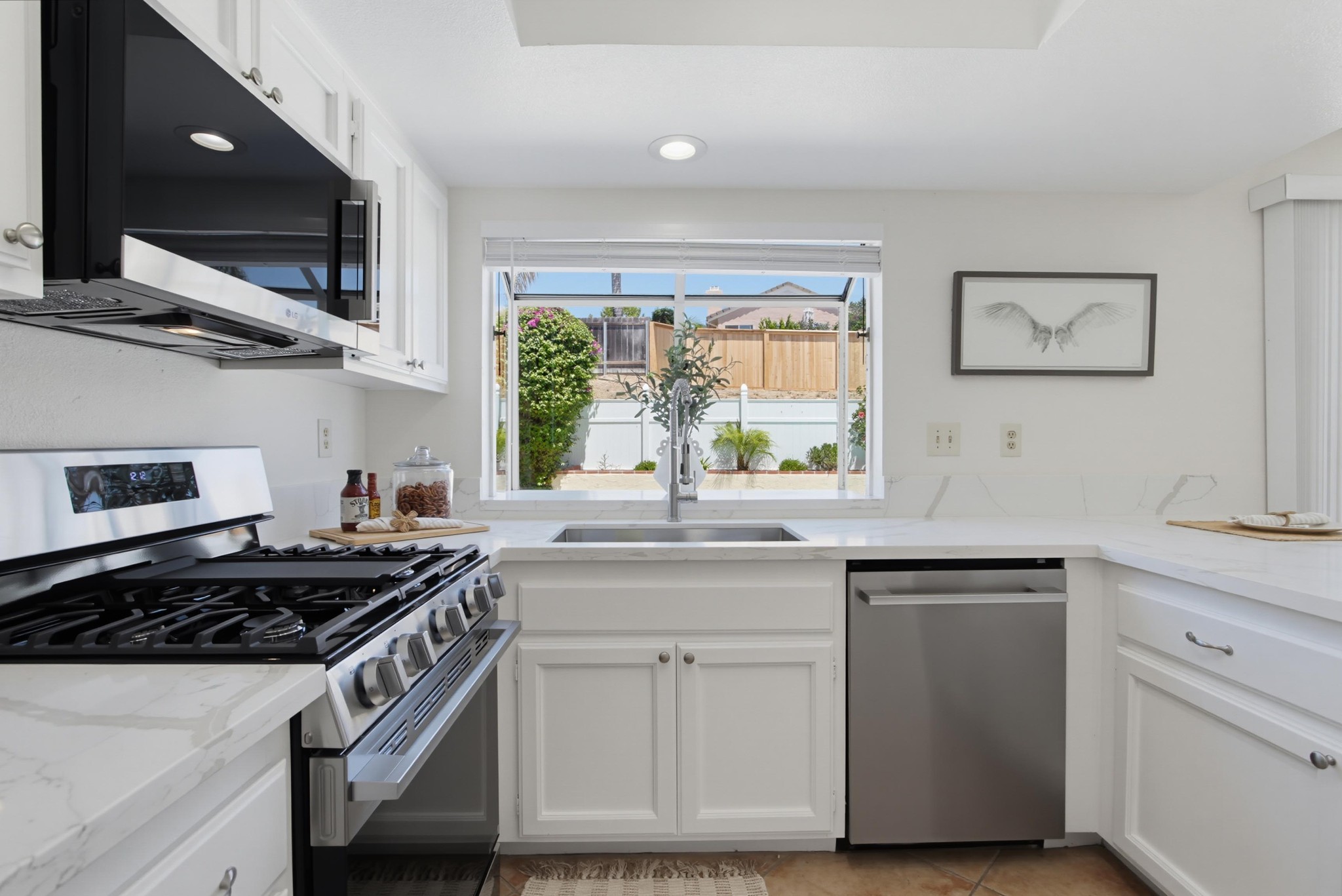 Virtual tour photo 16 of 52 for 3444 Meadow View Dr