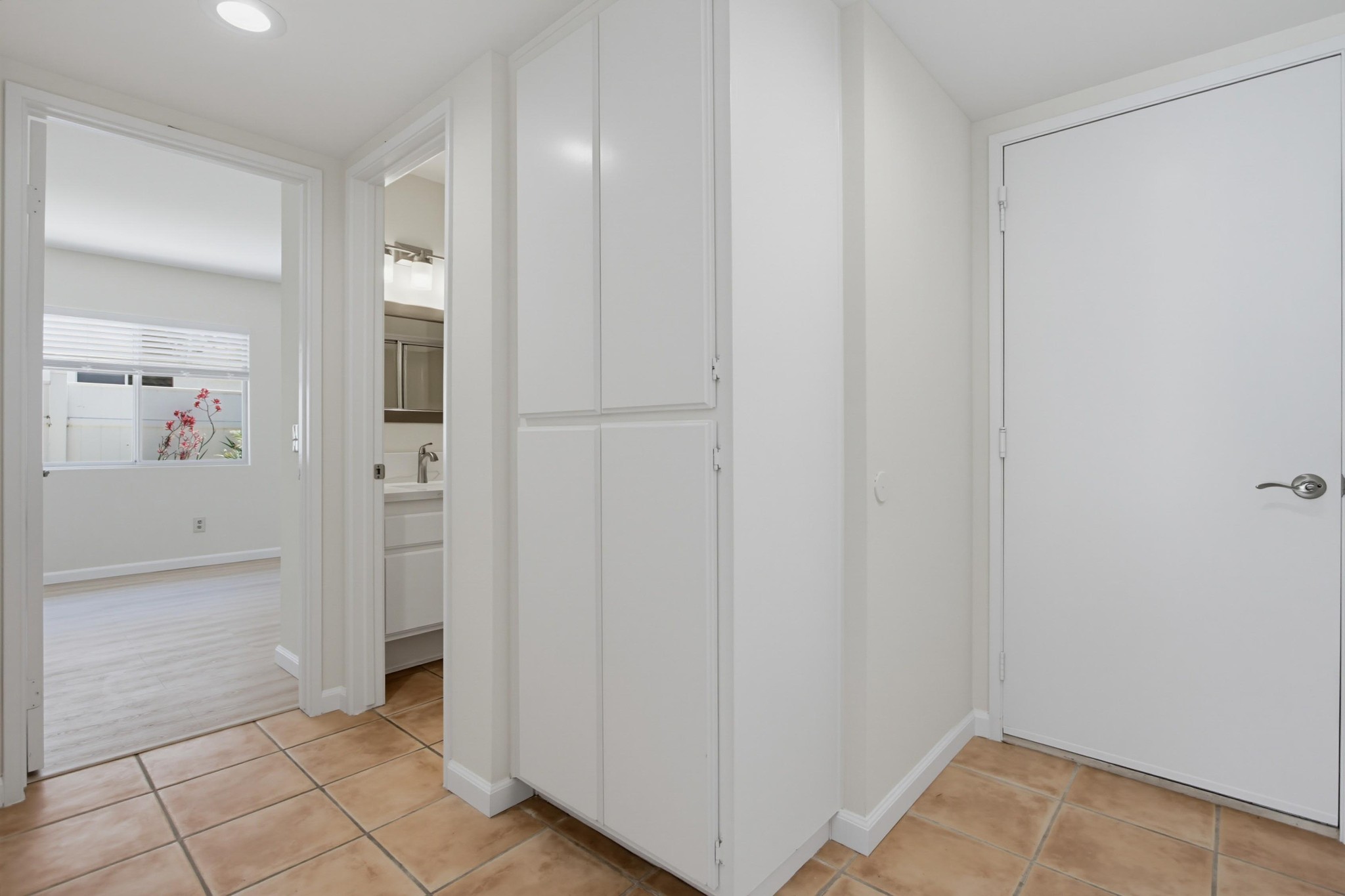 Virtual tour photo 21 of 52 for 3444 Meadow View Dr
