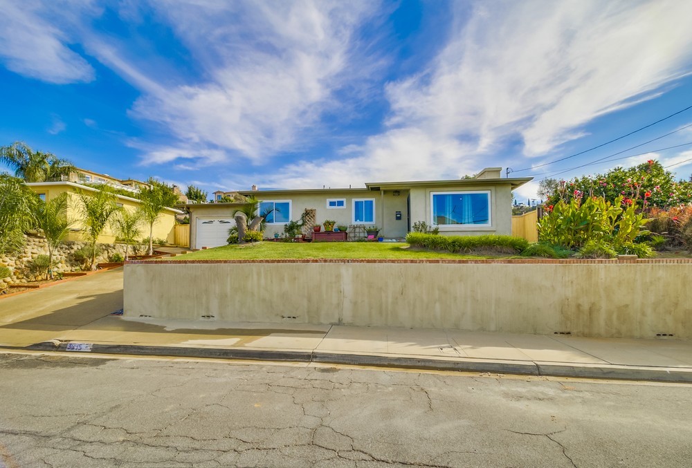 Virtual tour photo 3 of 49 for 3445 Borreson St