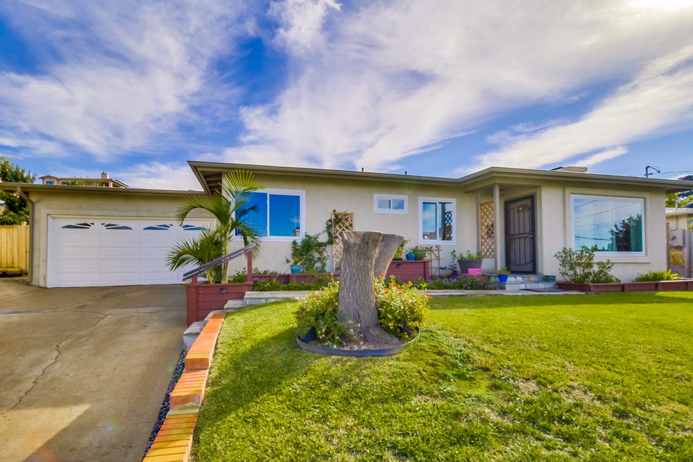 Virtual tour photo 6 of 49 for 3445 Borreson St