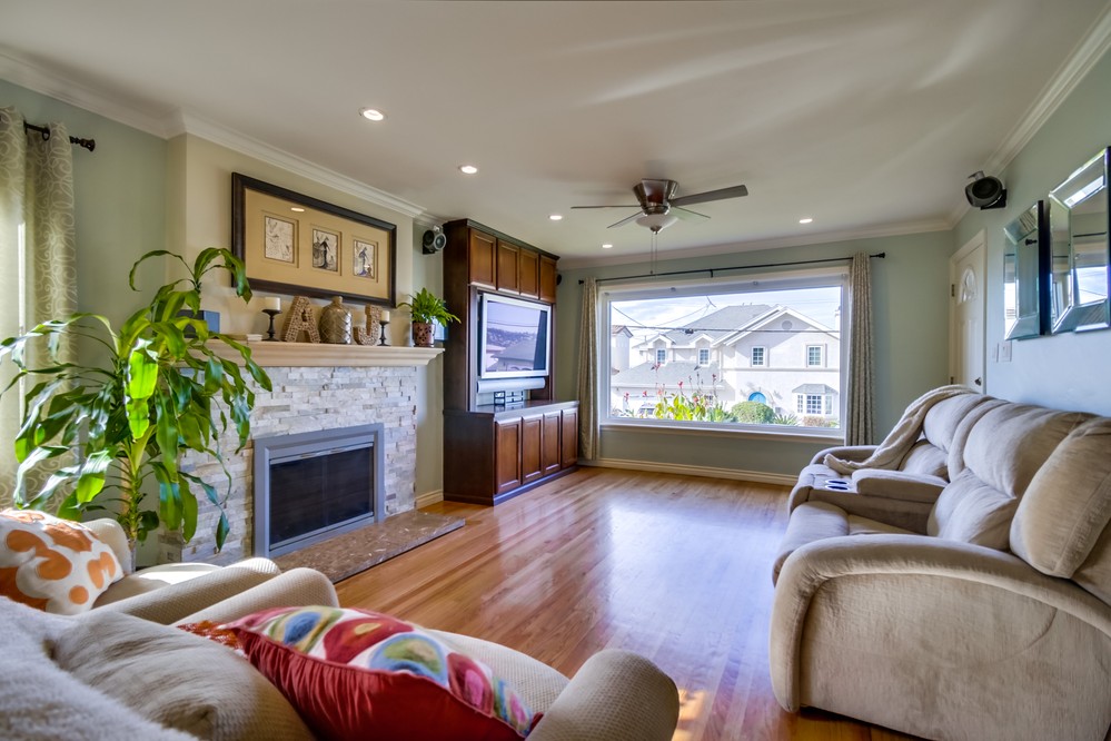 Virtual tour photo 12 of 49 for 3445 Borreson St
