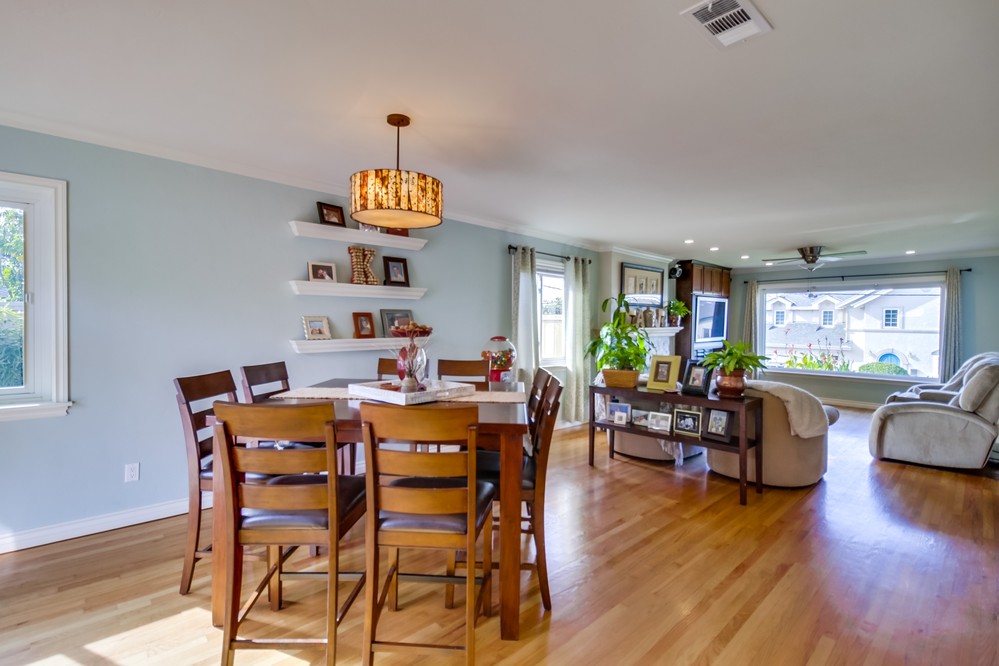 Virtual tour photo 14 of 49 for 3445 Borreson St